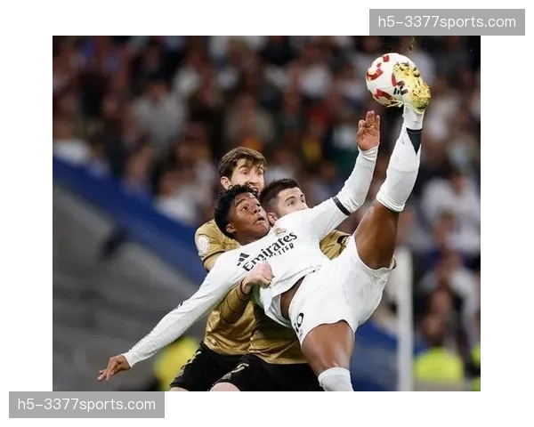 曼联领跑恩德里克争夺战，阿森纳报价遭皇马强硬拒绝