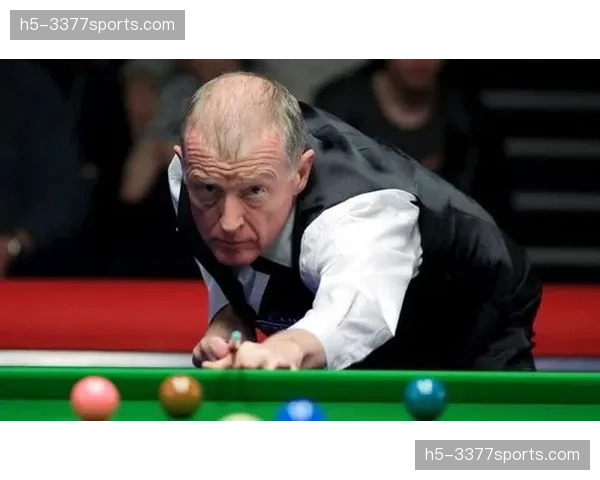 从陪练到世界冠军:戴维斯爆冷获胜后的艰难攀升之路 从陪练到世界冠军:戴维斯爆冷获胜后的艰难攀升之路